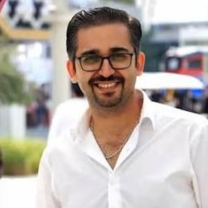دکتر فرید روشنایی